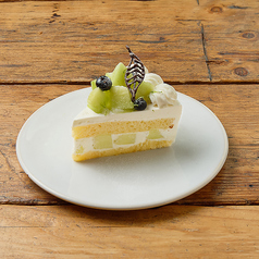 季節フルーツのショートケーキ