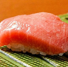天然南鮪にぎり 大トロ一貫