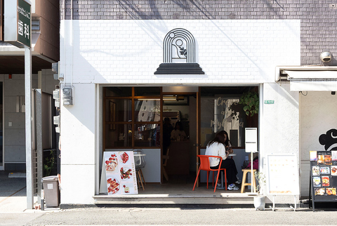 クレープ・かき氷・アサイーボウルなどが人気のSNSで大人気カフェ♪