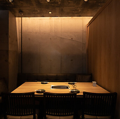 信州戸隠蕎麦と鶏焼き なゝ樹 中目黒店の雰囲気1