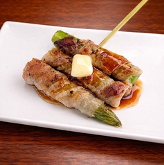 アスパラ豚巻き　甘だれバター