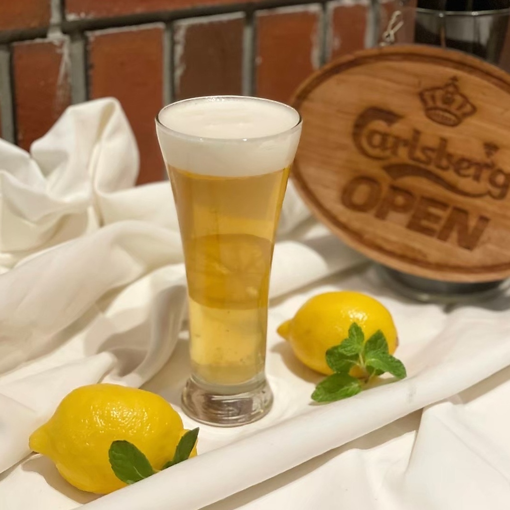 ビールからワイン、ウイスキー、カクテル　いろいろ揃えてます☆