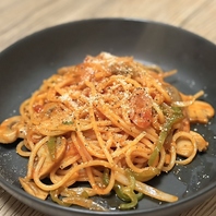 昔ながらの洋食を小皿サイズで♪オムライスなども◎