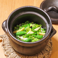 料理メニュー写真&nbsp;【創作土鍋ごはん】春の山菜と桜海老(土鍋・お供・味噌汁)　半合