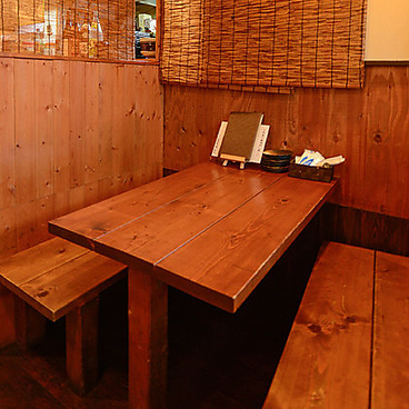 手羽先の羽 難波店の雰囲気1