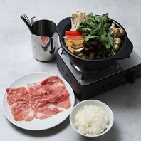 薬膳や麻辣湯など選べる鍋定食で気軽にしゃぶしゃぶ