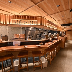 全22席のカウンター席をご用意しております。