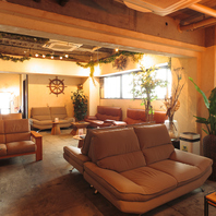 デートも団体も、東口で決まり！