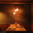 4名様がけのテーブル席を1席ご用意しており、女子会やママ会にぴったりの場所です。友人との楽しいひとときを、落ち着いた雰囲気の中でお楽しみいただけます。美味しい料理と共に、心温まる会話を楽しんでください★