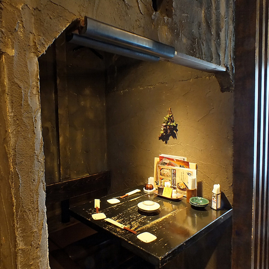 人数に合わせて選べる大小様々な掘りごたつ個室。最大60名様まで対応可！宴会から家族利用まで◎