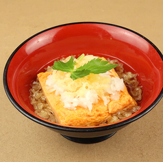 〈単品〉アヒージョを食べた人は出逢える。裏メニュー 油そば/つゆだく出汁巻き玉子[3切]