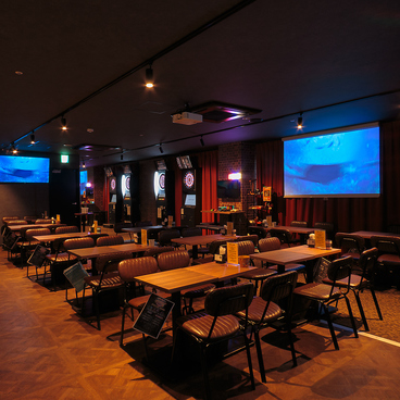 ダーツ＆ビアポンバー Hide Out ハイドアウト 新宿靖国通り店の雰囲気1