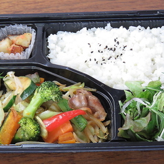 野菜炒め弁当※テイクアウトは全て、前日迄のご予約分のみ承ります