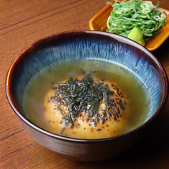 焼きおにぎり出汁茶漬け