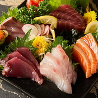 新鮮な鮮魚や和牛カルビなど魚もお肉も堪能できる◎