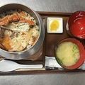料理メニュー写真&nbsp;カニ釜飯セット