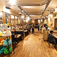 《広々とした店内》ベビーカーで入店OK！お子様大歓迎！