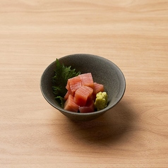マグロぶつ