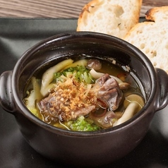 【特製出汁×アヒージョ】奥州美鶏砂肝の出汁~ジョ(バケット付き)