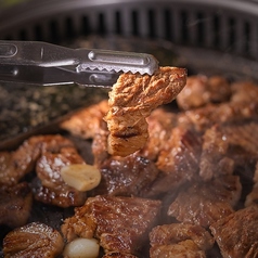 福岡・渡辺通で本格韓国焼肉！特製ダレの絶品デジカルビの写真