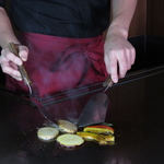 目の前で焼きあがる、臨場感のあるカウンター