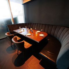 半個室タイプのソファ席（BOX席）