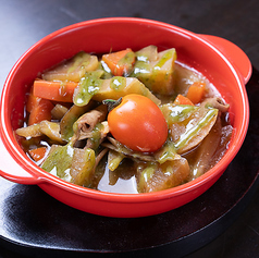 バジルチーズもつ煮込み