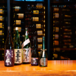 やまやオリジナルの蒸留酒や厳選ワイン。