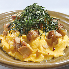 照り焼きチキンと五目ご飯のオムライス