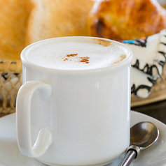 【シンプル・イズ・ベスト】牛乳本来のコクと甘み。ミルク（ホット or アイス）