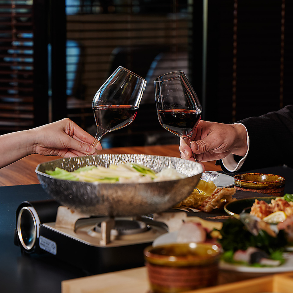 落ち着いた雰囲気でゆっくりとお食事を楽しみたい方に。