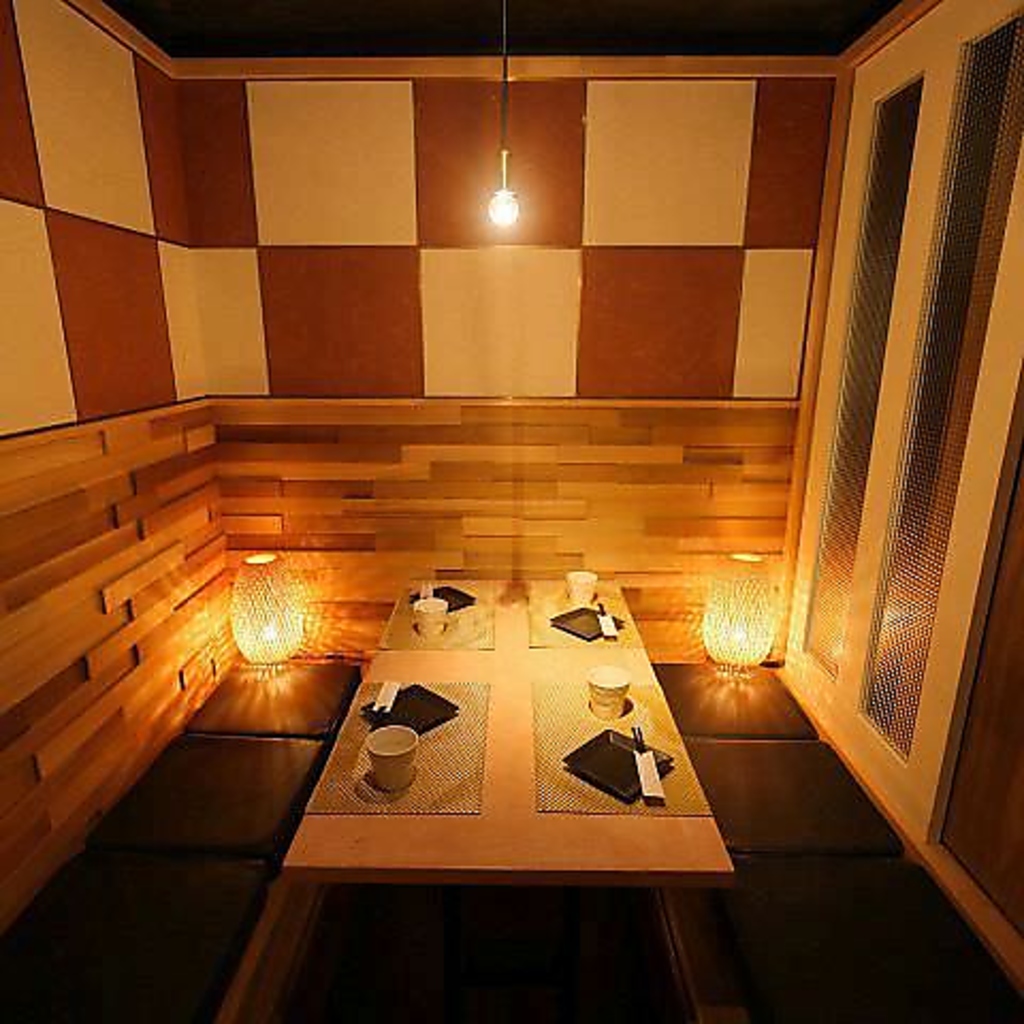 大小宴会に◎居心地抜群の絢爛な個室