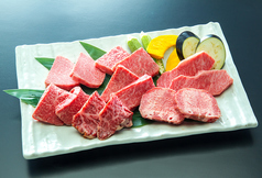 《豪華》～“特選部位”＆“希少部位”を7点盛り合わせ～