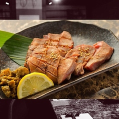 仙台名物　牛タン塩焼きの写真