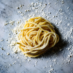 自家製極太麺パスタ