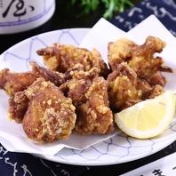 カリッとジューシー！秘伝のタレ仕込み「中津からあげ」