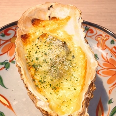 殻ごと牡蠣グラタン