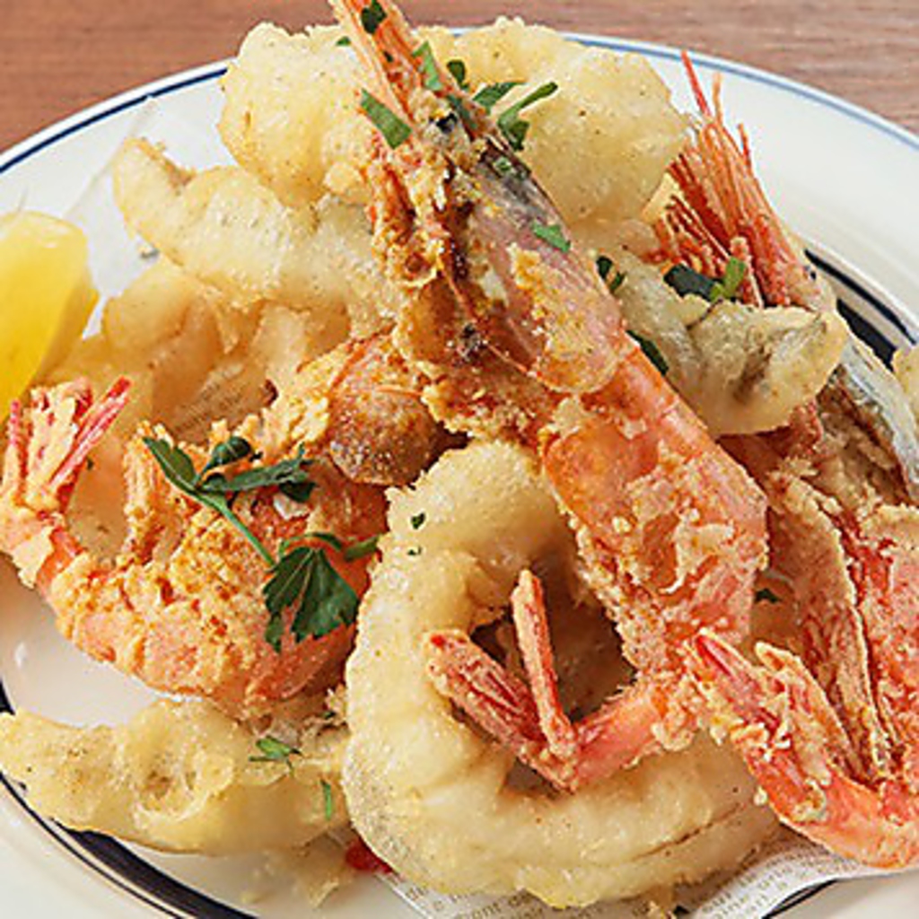 時期によって変わる旬のフリットもサクサクで人気のメニューです！