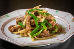 牛肉ピーマン炒め