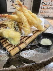 大海老と野菜の天ぷら盛り合わせ