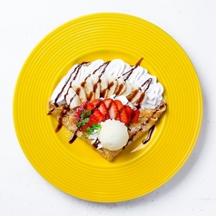 チョコバナナといちごのもちもちしっとりクレープ