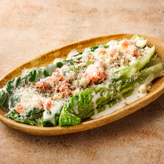 グリルロメインレタスのシーザーサラダ