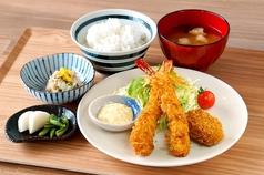 エビとカニクリームコロッケ定食