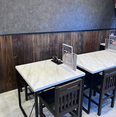 ランチタイムも、 お席のご予約を承っております