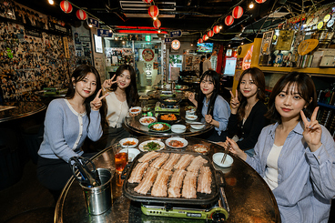 小さな韓国 あぷろ 博多店の雰囲気1