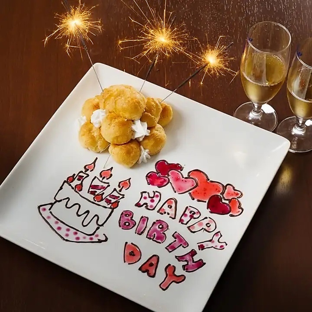 バースデープレートもご用意可能！誕生日や記念日利用に最適です。
