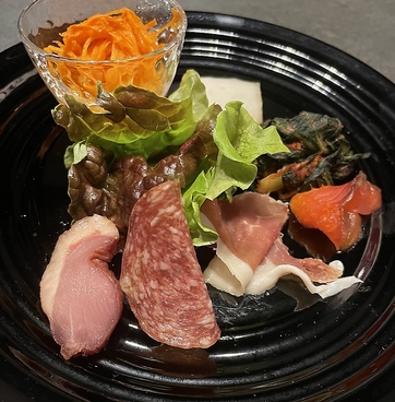 スポーツカフェ&バー GANDY ガンディのおすすめ料理1