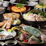 博多もつ鍋をはじめ”槍烏賊の活き造り”や胡麻鯖が楽しめる”コースは３５００円からご用意。