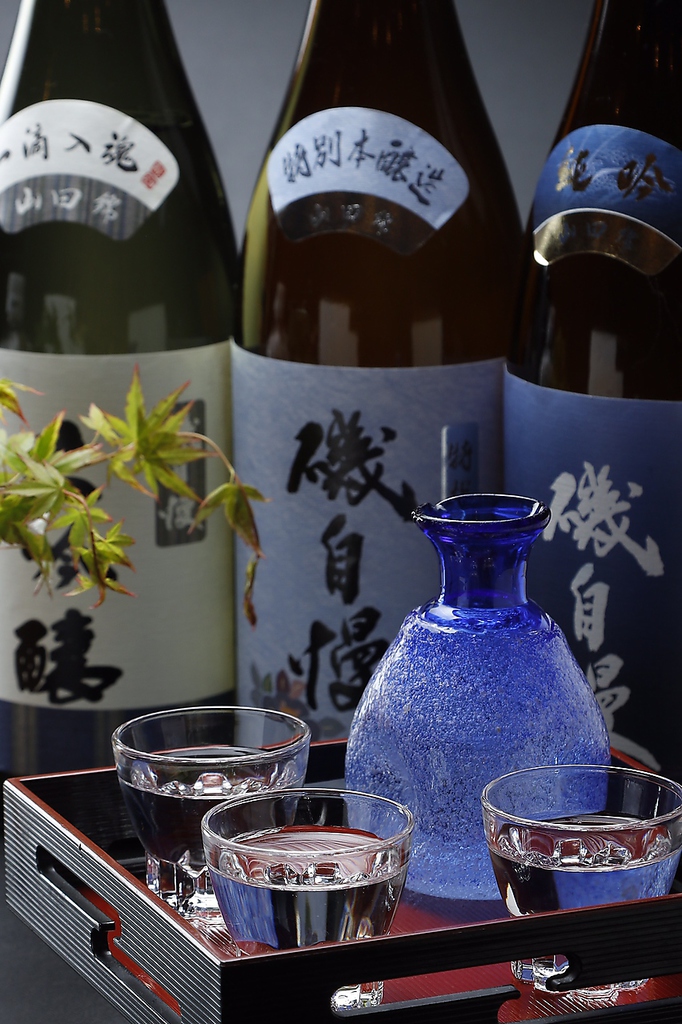 磯自慢の飲み比べ もお楽しみいただけます。大吟醸 純米吟醸 特別本醸造