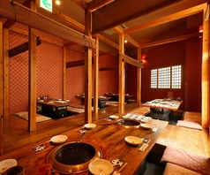 石焼地どり おじぎ屋 加古川本店の雰囲気1